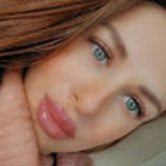 Meet your Posher, Antoaneta - Picture 1 of 1